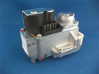 FERROLI 39810200 GAS VALVE - ( VK4105C )