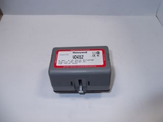 BROAG S49777 ACTUATOR 3-WAY VALVE (DHW) VC4012ZZ00E 220V