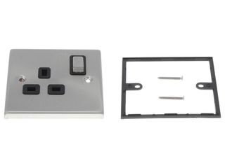 DECO VPSC535BK 13AINGOT 1GANG DBL POLE SWITCHD SOCKET BLK SATIN CHROME