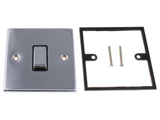 DECO VPCH425BK 10AX INGOT 1 GANG INTERMEDIATE PLATE SWITCH - BLACK