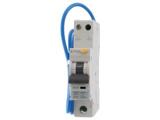 ELUCIAN CU1RCBO20B 1 POLE TRUE 6KA B CURVE 20A 30MA RCBO
