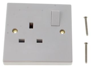NIGLON S131DPS 1GANG SP SW SOCKET OUTLET